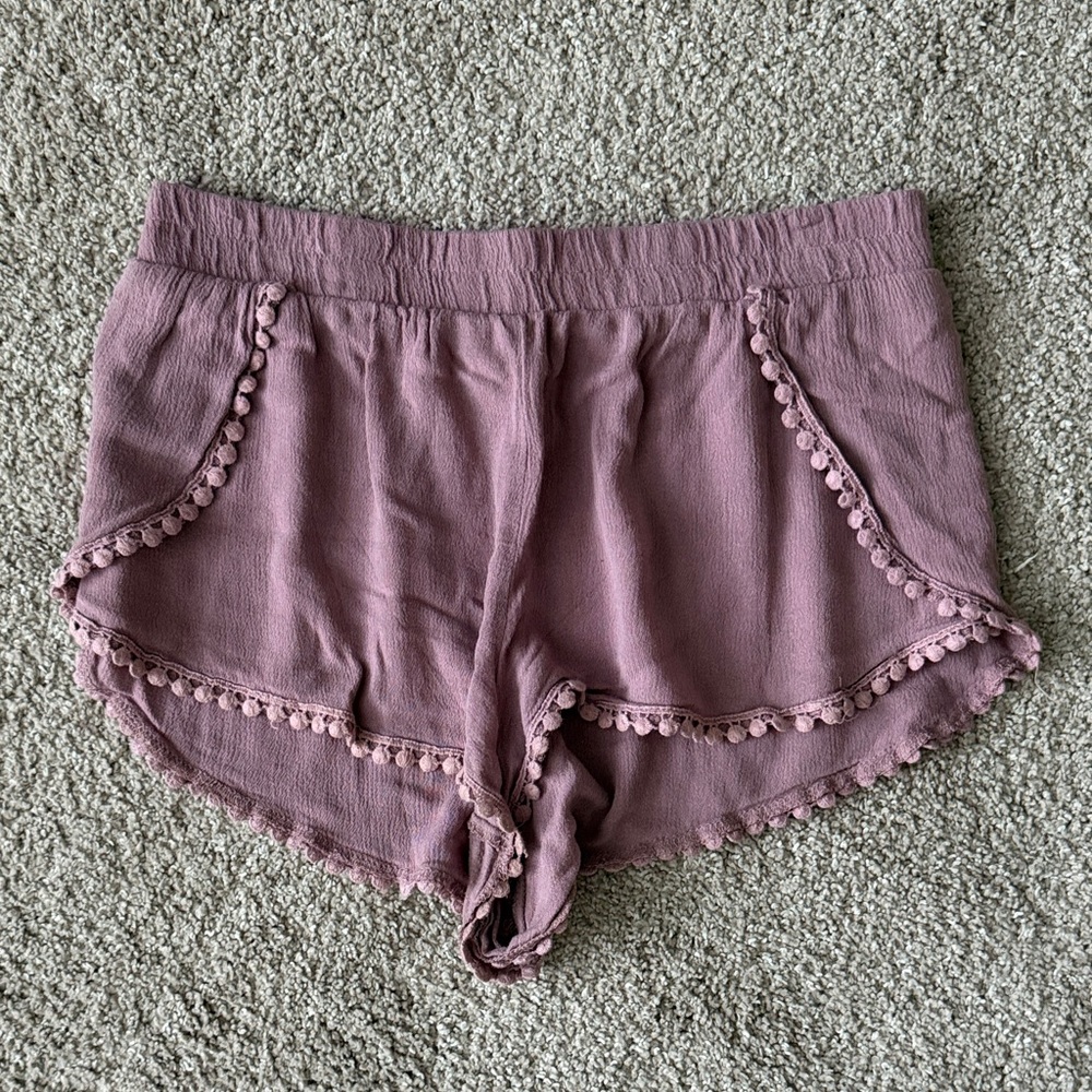 Mauve Pom-Pom Trim Lightweight Flowy Shorts